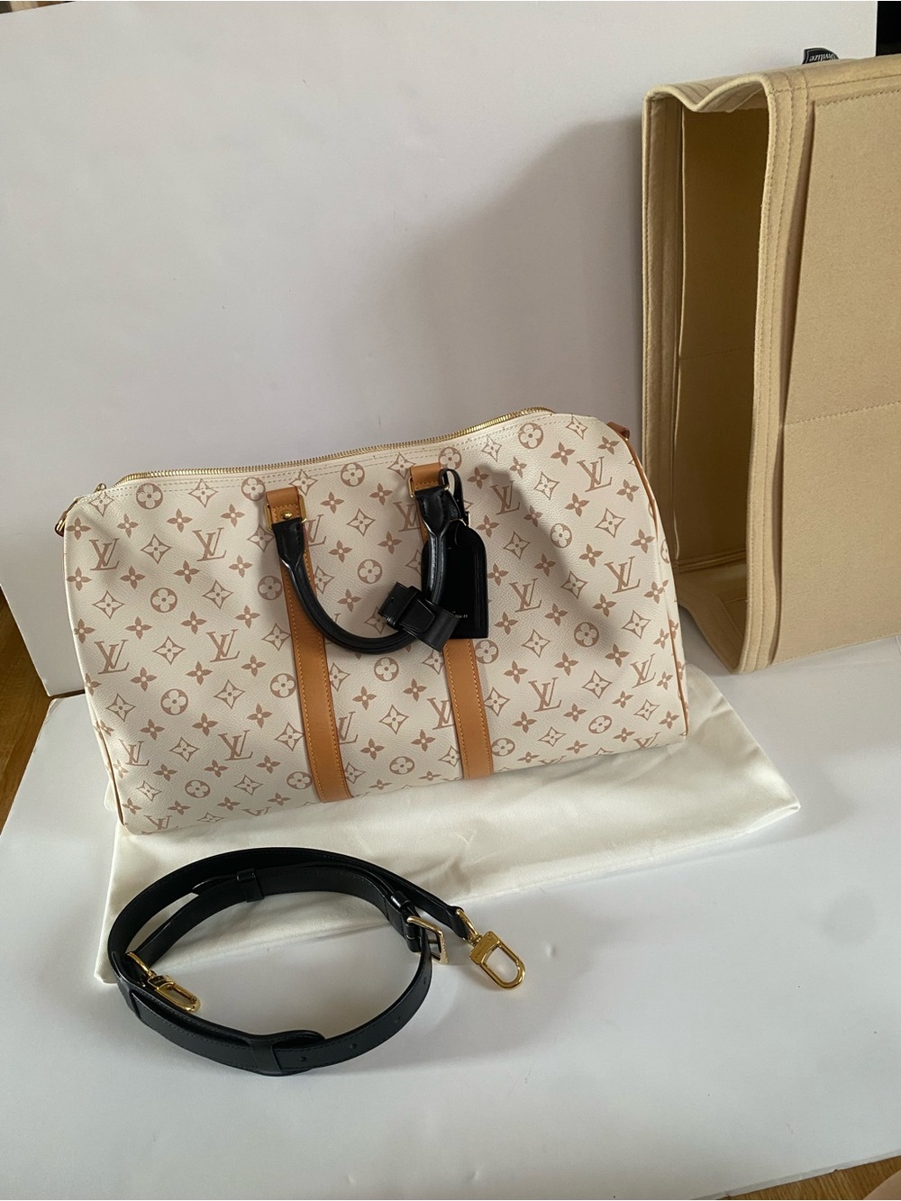 Louis Vuitton keepall bandouliere 45 DUNE